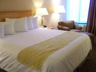 фото отеля Red Lion Hotel Denver Southeast