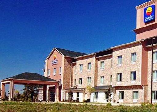 фото отеля Comfort Inn & Suites Near Lake Lewisville