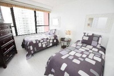 фото отеля Apartments at The Alexander