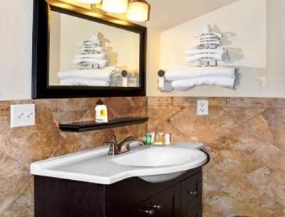 фото отеля Super 8 Minneapolis Golden Valley