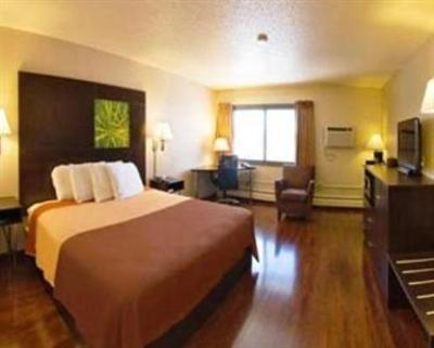фото отеля Super 8 Minneapolis Golden Valley