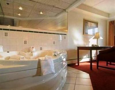 фото отеля Super 8 Minneapolis Golden Valley