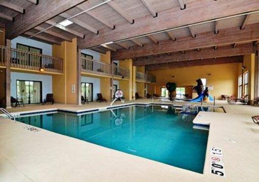 фото отеля Comfort Inn & Suites Black River Falls