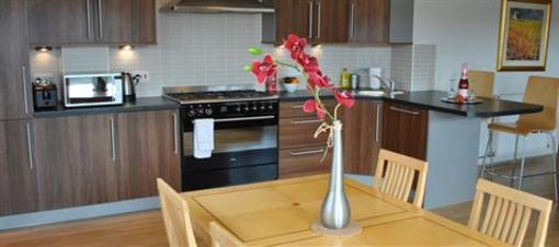 фото отеля Dreamhouse Apartment Hotel Tollcross Edinburgh