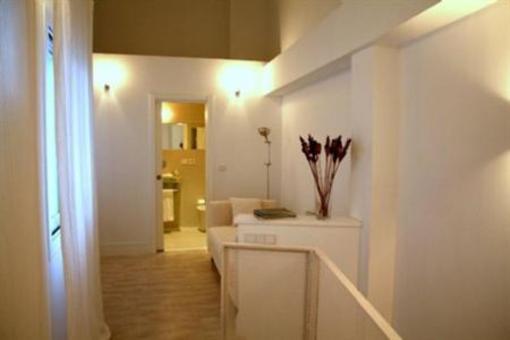 фото отеля Castellar Singular Apartments Seville