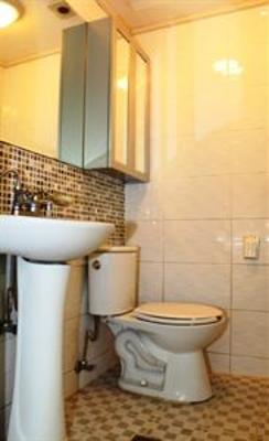 фото отеля Goldenpond Guesthouse