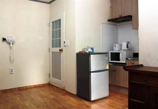 фото отеля Goldenpond Guesthouse