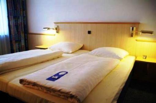 фото отеля Best Western Domicil Hotel Hodenhagen