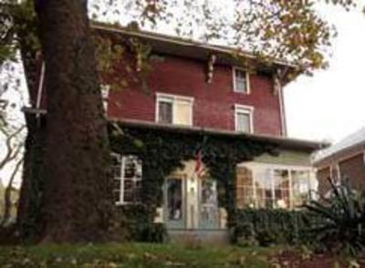 фото отеля Victorian Bed & Breakfast of Staten Island