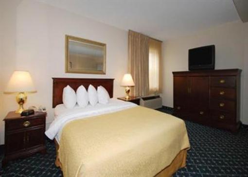 фото отеля Americas Best Value Inn Camelot Inn of Fairview Heights