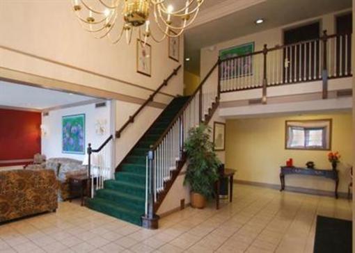 фото отеля Americas Best Value Inn Camelot Inn of Fairview Heights