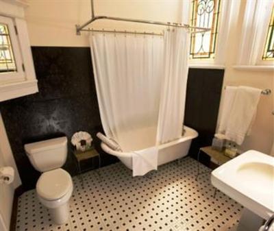 фото отеля Canal Street Inn