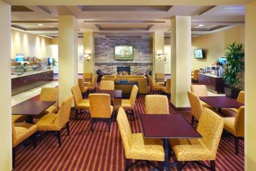 фото отеля Holiday Inn Express & Suites Napa Valley - American Canyon