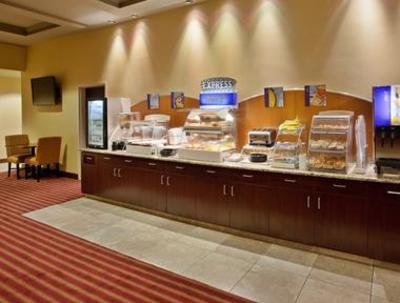 фото отеля Holiday Inn Express & Suites Napa Valley - American Canyon
