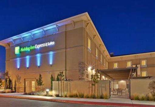 фото отеля Holiday Inn Express & Suites Napa Valley - American Canyon