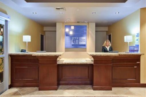 фото отеля Holiday Inn Express & Suites Napa Valley - American Canyon