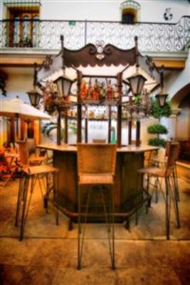 фото отеля Hostal los Pilares