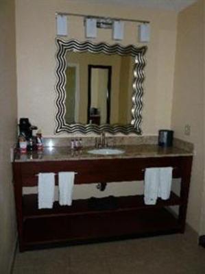 фото отеля Ramada Moab Downtown