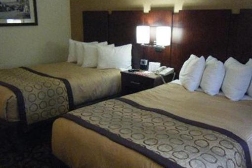 фото отеля Ramada Moab Downtown