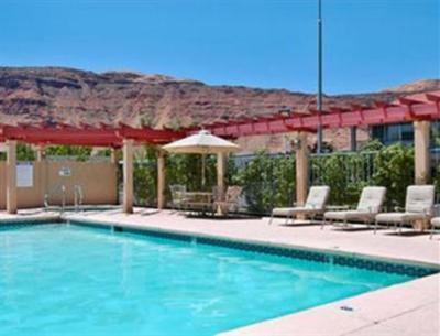 фото отеля Ramada Moab Downtown