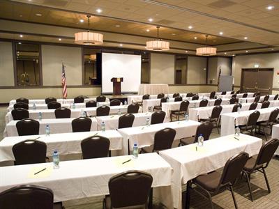 фото отеля Airtel Plaza Hotel and Conference Center