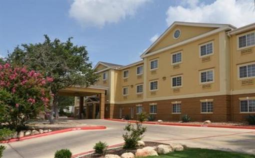 фото отеля Holiday Inn Express San Antonio Airport North