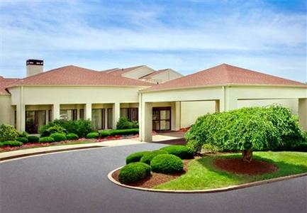 фото отеля Courtyard by Marriott Pittsburgh Airport