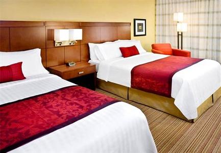 фото отеля Courtyard by Marriott Pittsburgh Airport