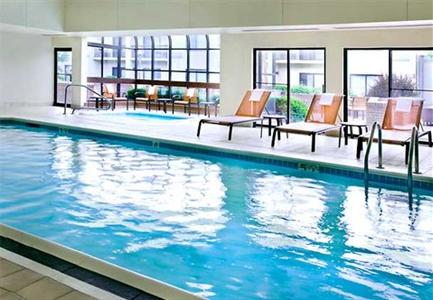 фото отеля Courtyard by Marriott Pittsburgh Airport