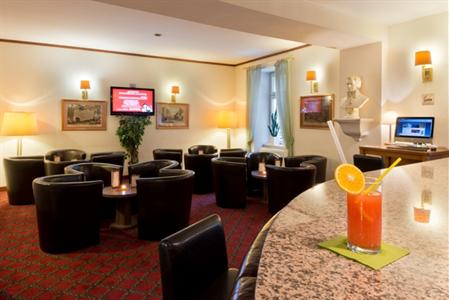 фото отеля Goldenes Theater Hotel