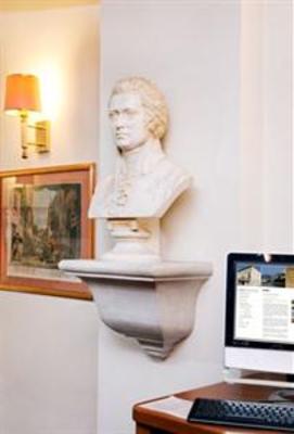 фото отеля Goldenes Theater Hotel