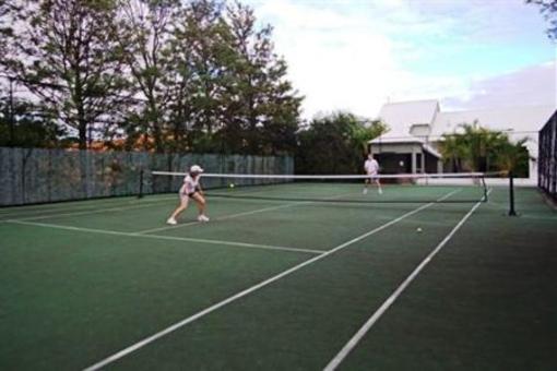 фото отеля Broadwater Resort Apartments