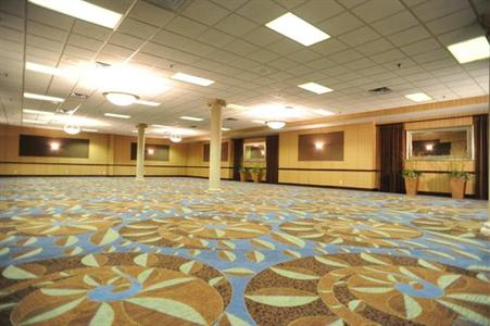 фото отеля Hilton Hotel Springfield (Illinois)