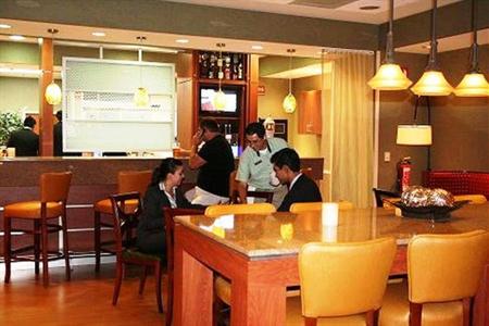 фото отеля Hampton Inn by Hilton Queretaro Tecnologico