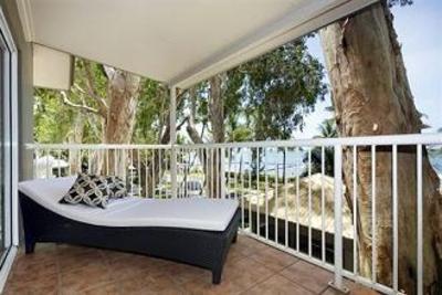 фото отеля Paradise On The Beach Resort Palm Cove