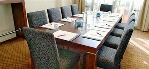 фото отеля Rydges Bankstown