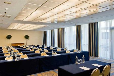 фото отеля Radisson Blu Hotel & Conference Centre