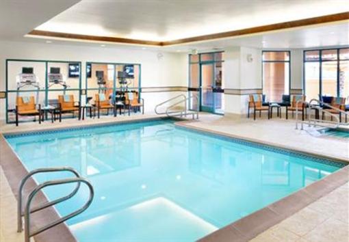 фото отеля Courtyard Hotel Pleasant Hill