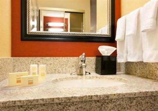 фото отеля Courtyard Hotel Pleasant Hill