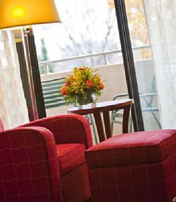фото отеля Long Island Marriott Hotel & Conference Center