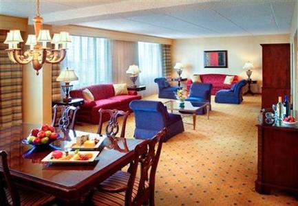 фото отеля Long Island Marriott Hotel & Conference Center