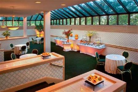 фото отеля Long Island Marriott Hotel & Conference Center