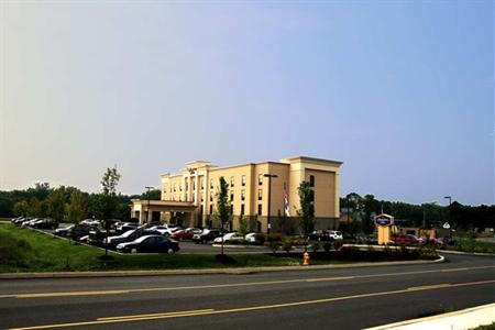 фото отеля Hampton Inn Lewisburg