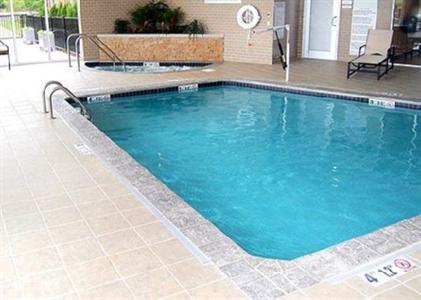 фото отеля Cambria Suites Noblesville
