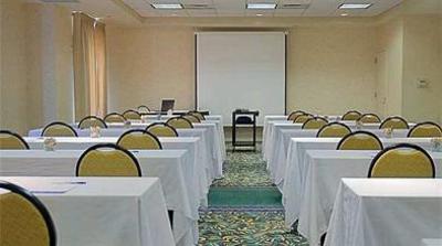 фото отеля Hilton Garden Inn Houston / Bush Intercontinental Airport