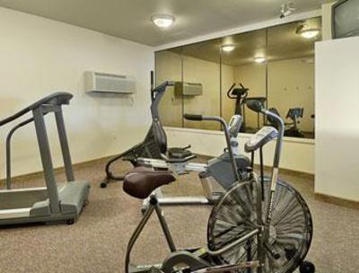 фото отеля Ramada Hotel Louisville East Shelbyville (Kentucky)