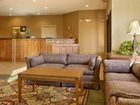 фото отеля Ramada Hotel Louisville East Shelbyville (Kentucky)