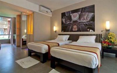 фото отеля Whispering Palms Beach Resort