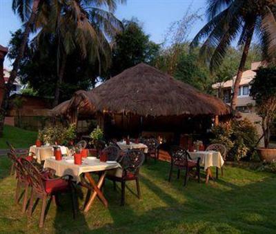 фото отеля Whispering Palms Beach Resort