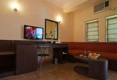 фото отеля Whispering Palms Beach Resort
